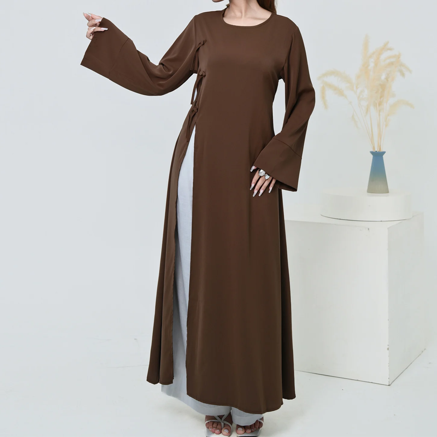 

Elegant Muslimah Dress Regular-Fit Open-Side Abaya Hijabi Islam Clothes- Modest Dress with Decorative Side Knots for Ramadan&Eid
