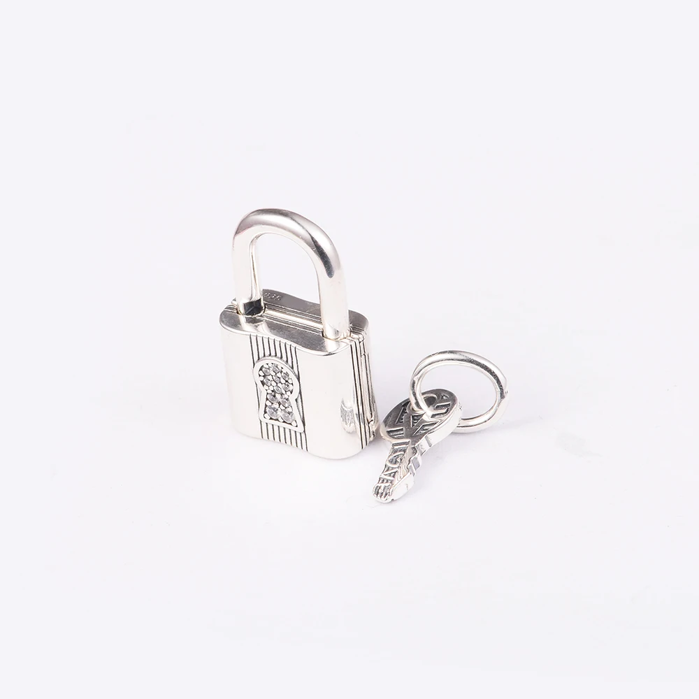 

2022 Valentine's New Fits Europe Bracelets 925 Sterling Silver Padlock and Key Dangle Charm DIY Beads for Jewelry Making