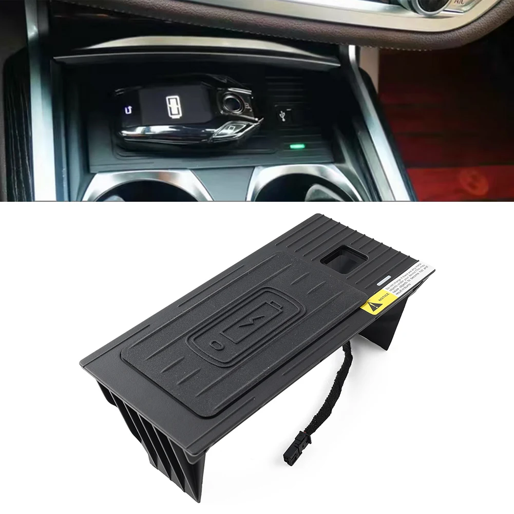 Car Wireless Phone Charger Panel Pad Holder Mat LHD For BMW 7 Series F01 F02 2016 2017 2018 2019 ABS Black