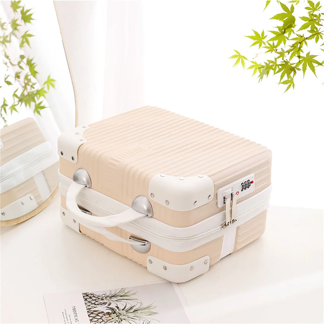 قطعة واحدة من حقيبة مستحضرات التجميل الصغيرة للفتيات الطازجة مقاس 14 بوصة، حقيبة هدايا صغيرة لتخزين اليد