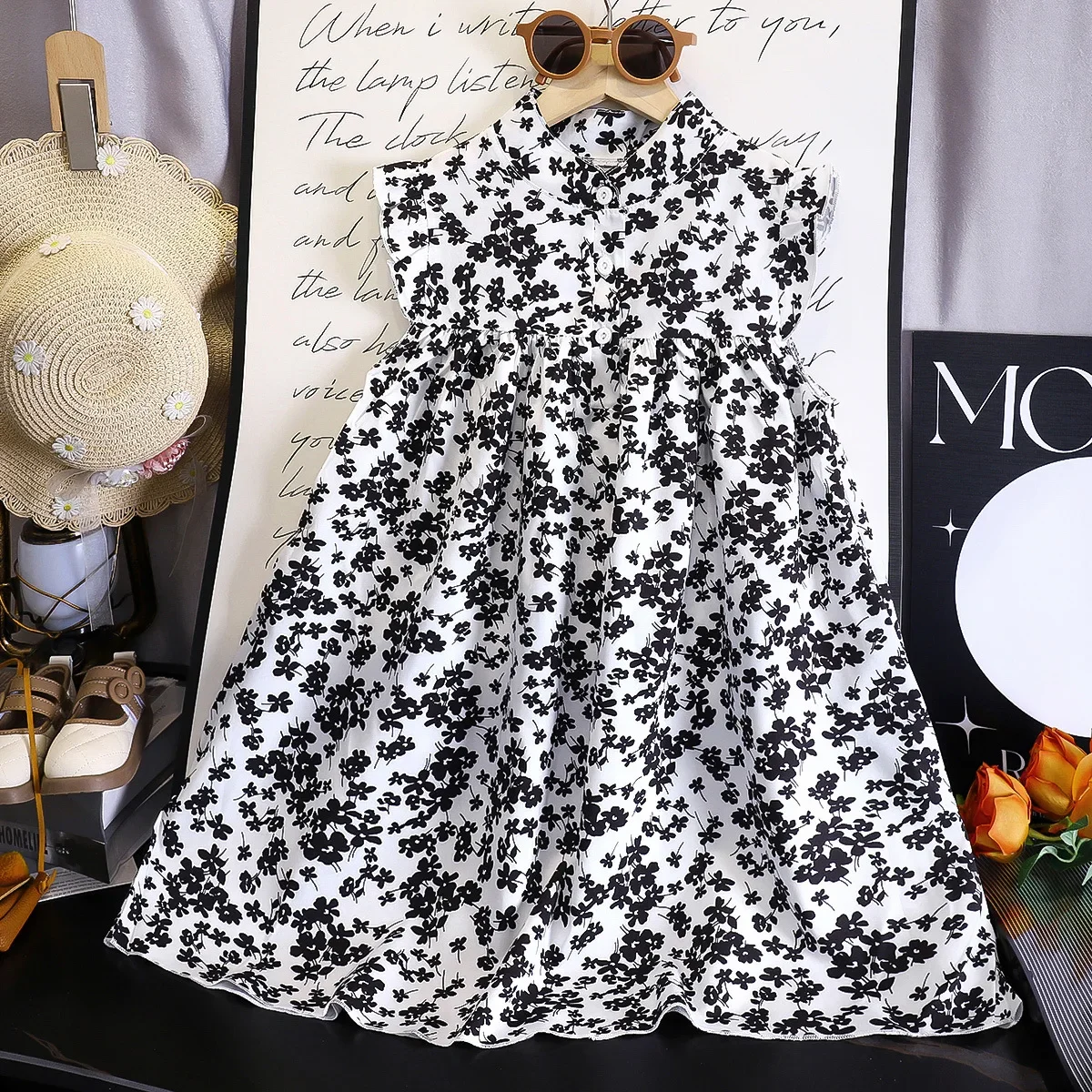 جديد 2025 فستان شاطئ صيفي رقيق للفتيات الصغيرات فستان بناتي جميل مطبوع عليه زهور وأكمام مرفرفة فساتين الأميرة على شكل حرف a فستان الشمس