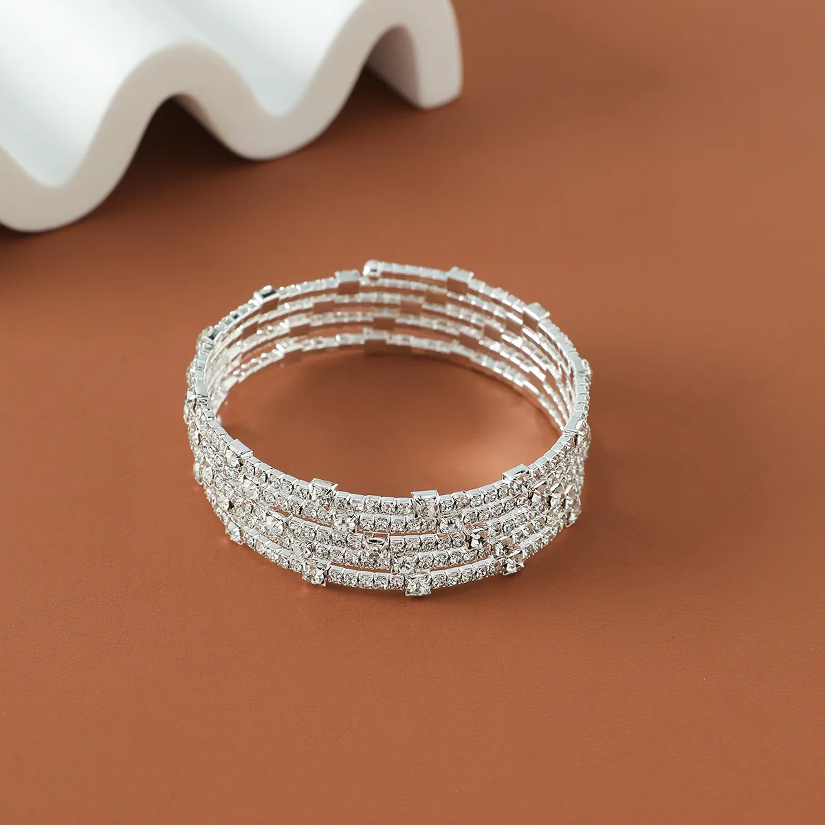 

Floralbride INS Style Trendy Charm Crystal Rhinestones Pearls Fashion Women Bracelet Girls Bangle Bridal Wedding Bracelet Bangle