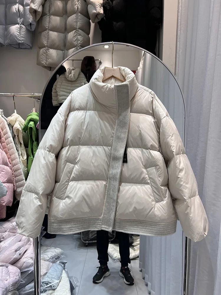 2025 winter new stand up collar down jacket women's short style fashion design splicing loose white duck down jacket