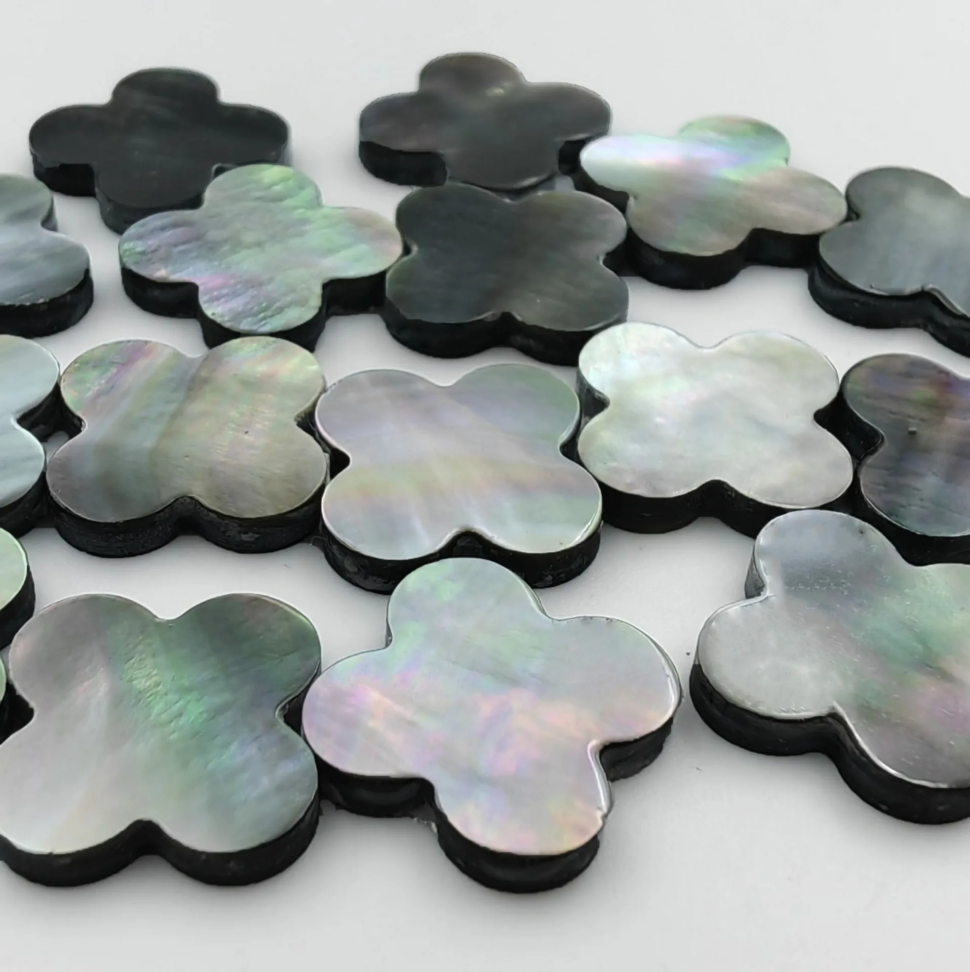 50pcs/Lot 13x2mm Ready Stock Natural Black Grey MOP Shell 4 Leaf Clover Gemstone For Pendant Bracelet Making