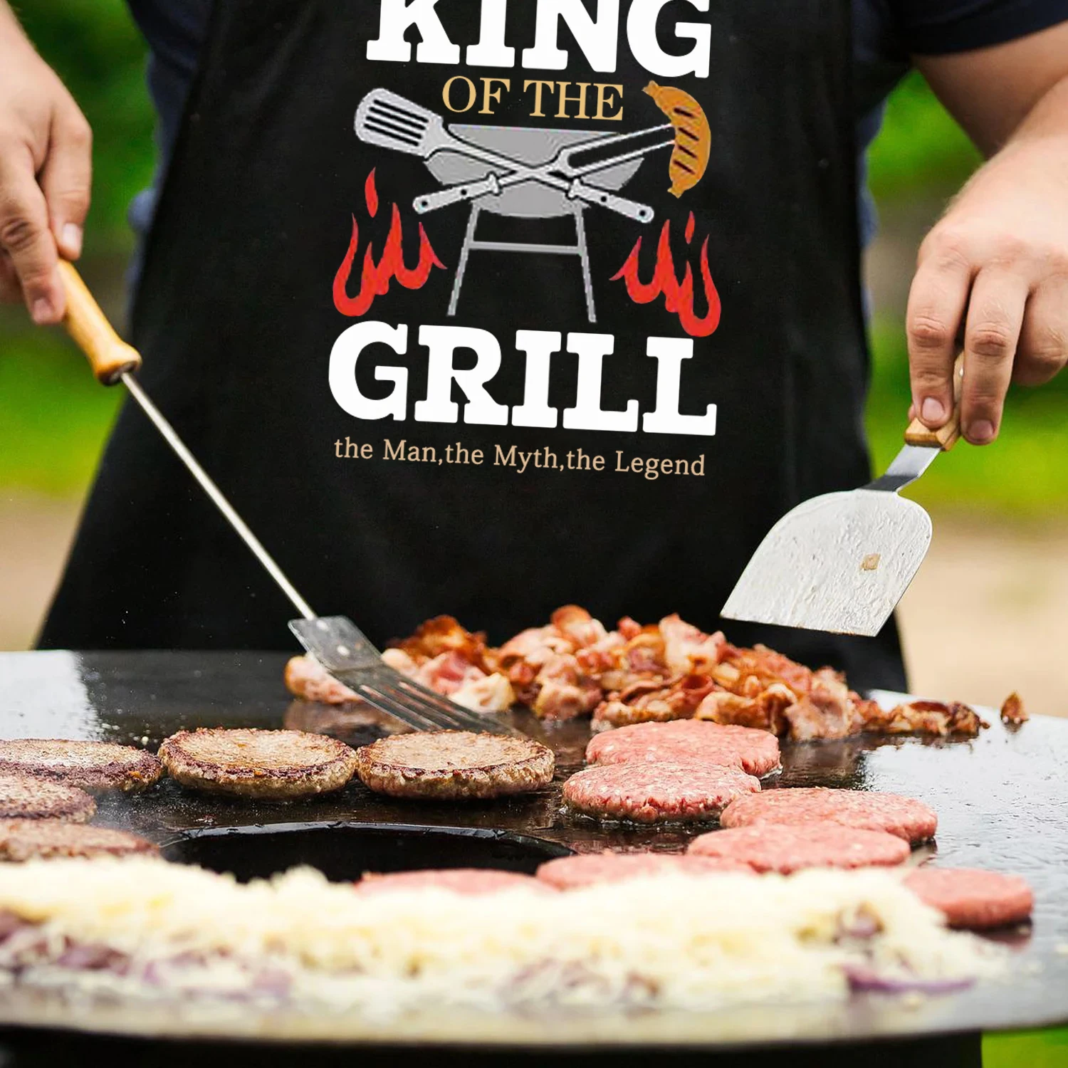 Funny BBQ Black Chef Aprons for Men Grill Master Adjustable Kitchen Cooking Aprons with Pocket Oil Proof Father’s Day Birthday