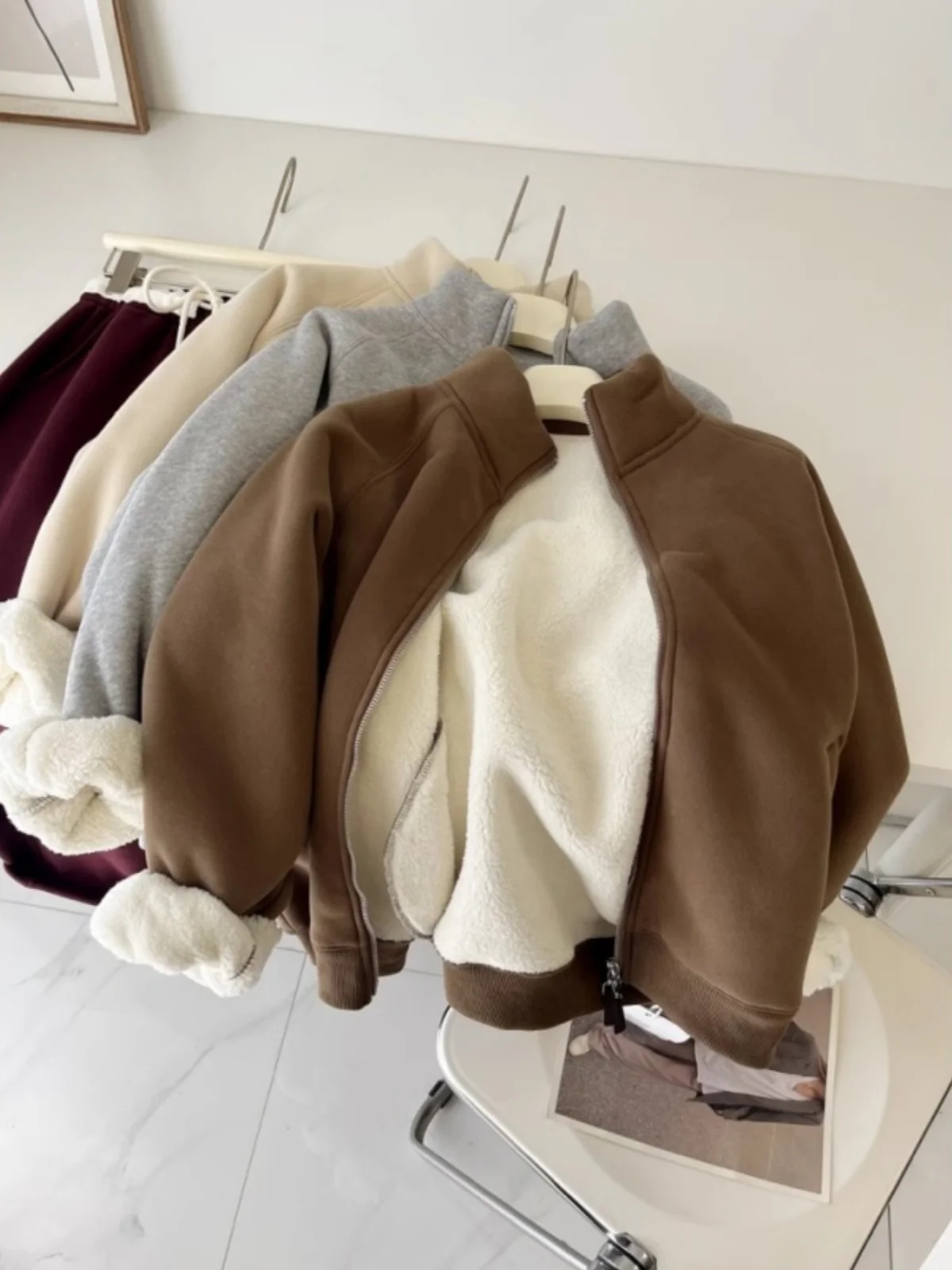

Ultra-Thick Lamb Fur Stand Collar Zipper Cardigan Warm Sweatshirt Jacket Women Winter Korean Style Loose Fit Long Sleeve Coat