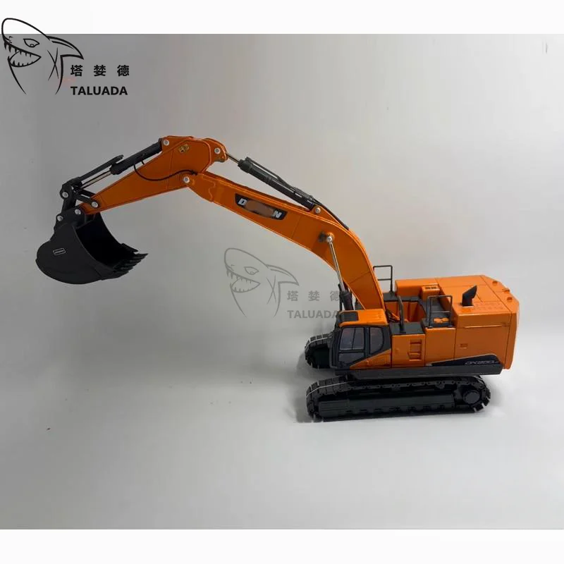 For Doosan DX800LC-9 Excavator Model Widened Thickened Crawler Alloy 1:50 Scale Toy