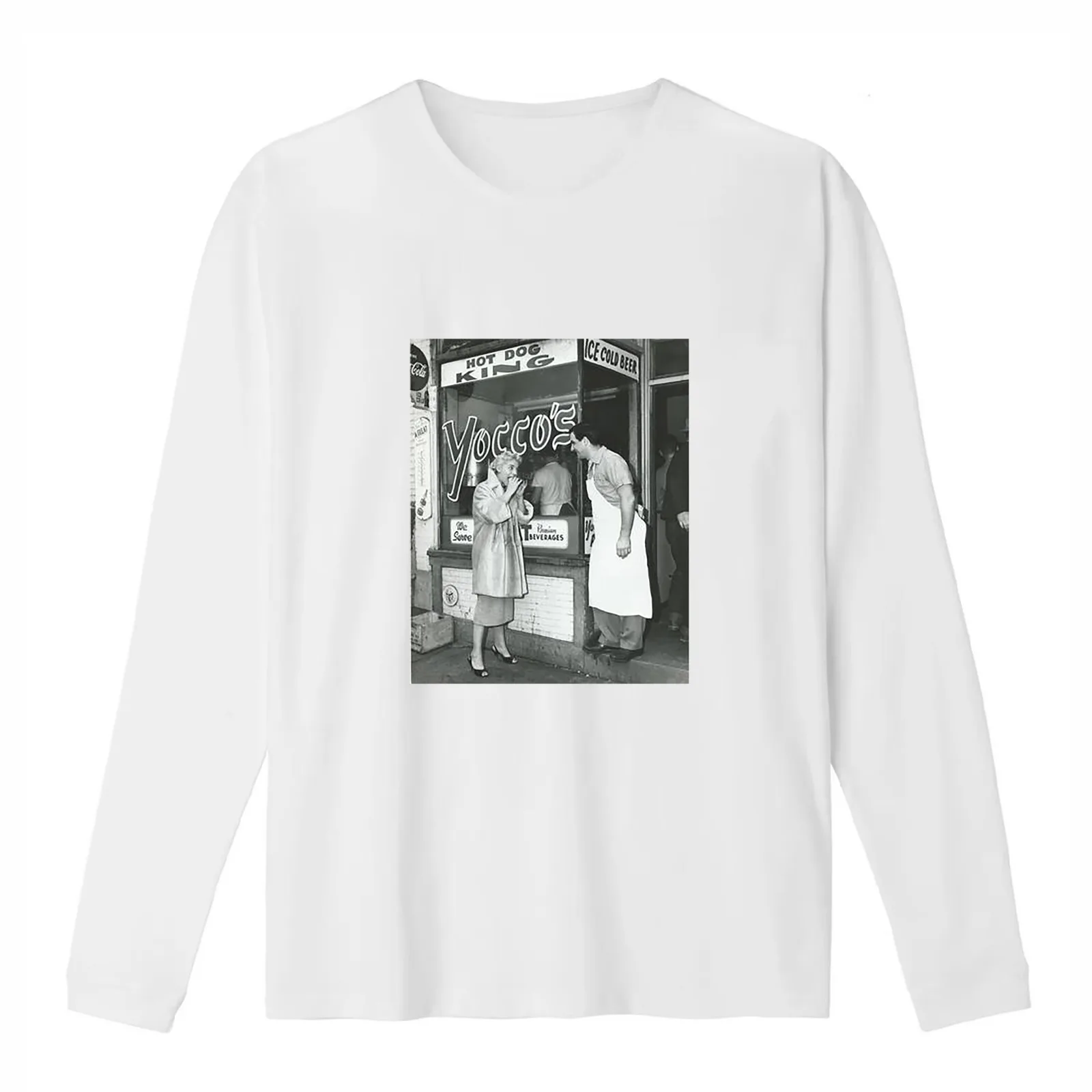 Yoccos vintage Allentown Allewntown PA Liberty Street Iacocca Hot Dog King Hot Dog chilli cheese dog pierogis d T-Shirt
