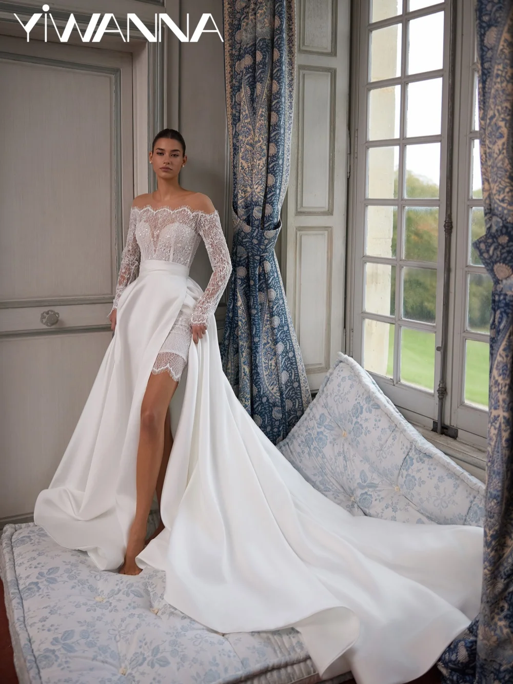 

Satin Detachable Train Beaded Wedding Dress Stunning Lace Off Shoulder Bridal Gown New Customized Strapless Dresses For Bride