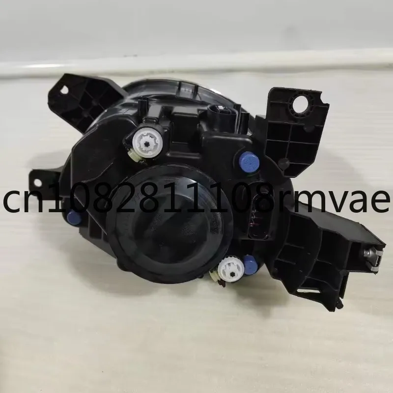 car accessories OE C00003011,Wholesale high-quality auto parts, and use  Headlamp for BJ20