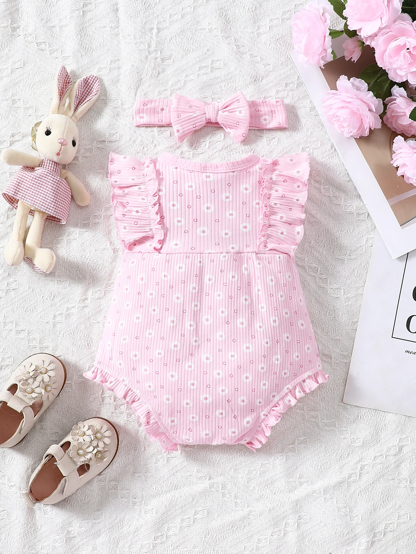 2PCS Summer Baby Girl Jumpsuit with Round Neck Butterfly Sleeve Design, Cute Sweet and Lively Princess Style Newborn Jumpsuit