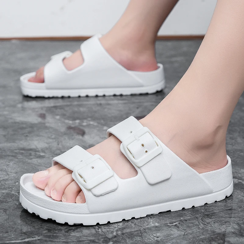 شباشب مطاطية خفيفة الوزن للسيدات مع شريطين بإبزيم مزدوج، صنادل نسائية مسطحة من Birken، أحذية منزلية للشاطئ