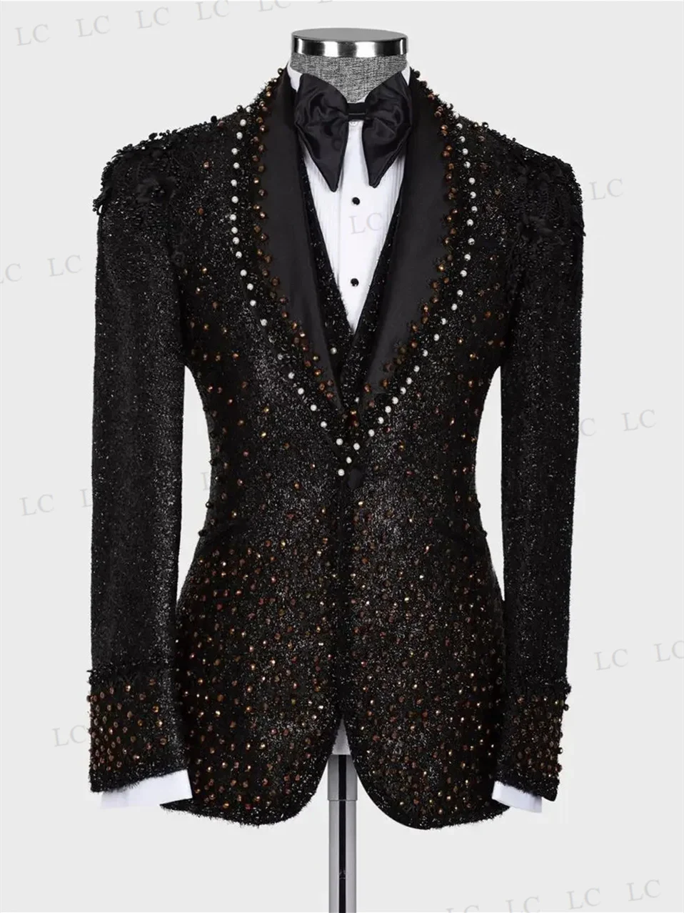 

Fashion Diamonds Sequins Men Suits 3 Pieces Blazer Vest Pants Beadings One Button Prom Formal Wedding Groom Plus Size Tailored