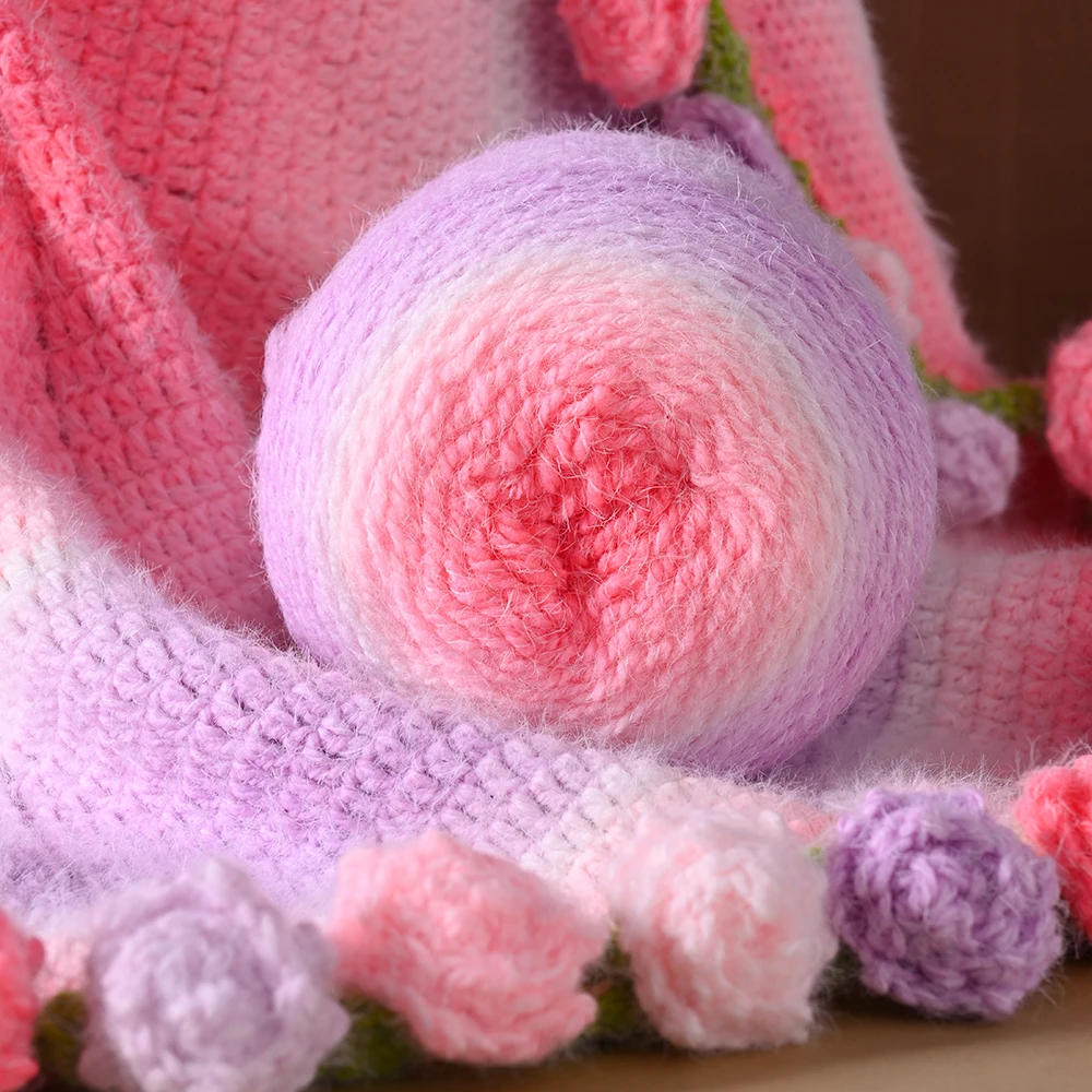 2-Pack of Double Gradient Yarn, 200g Per Roll, Total 400g. Colorful Long-Pile Gradient Yarn Suitable for Knitting Rugs, Sweaters, Scarves, Hats, Shawls, Carpets, Sofa Throws, and Other Handmade Crafts. Suitable for Beginners, Beginner-Friendly