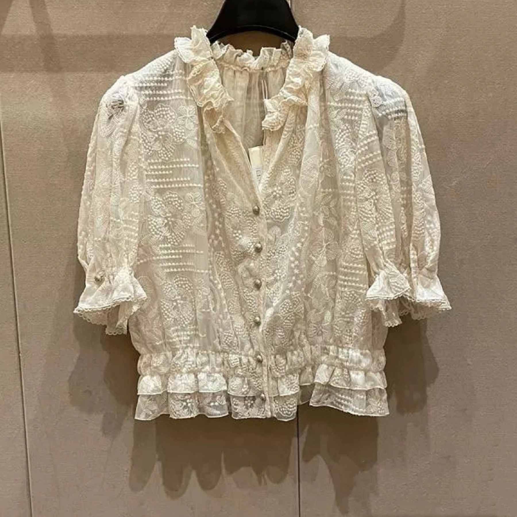 

Ele V-ne ort Cotton irt Embroidered Heavy Flowers Versatile Korean Single M*NE Spring Commute Loose Fit irt