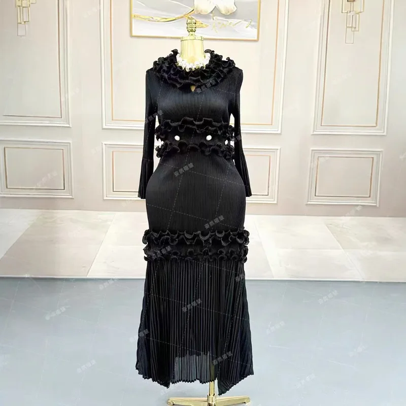 2025 Miyake Nuovi abiti da donna taglie forti Abito lungo a pieghe sottile e sottile Medio Oriente Ricama Abiti da ballo eleganti Elasticità