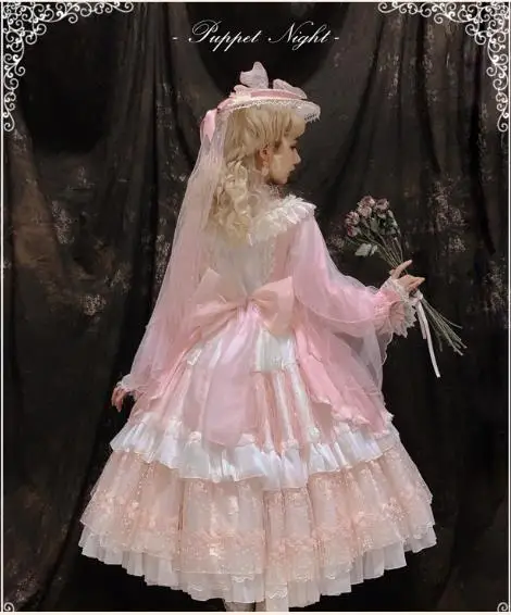 

Princess classic lolita dress new palace style heavy lace bow long sleeve Pink Vintage one piece princess dress FISH001