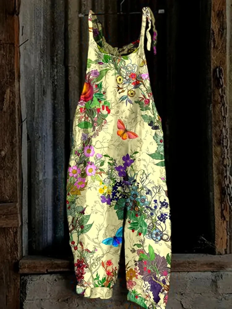 The Harajuku-style women's jumpsuit can be worn in a casual vacation home that is both beautiful and fashionable