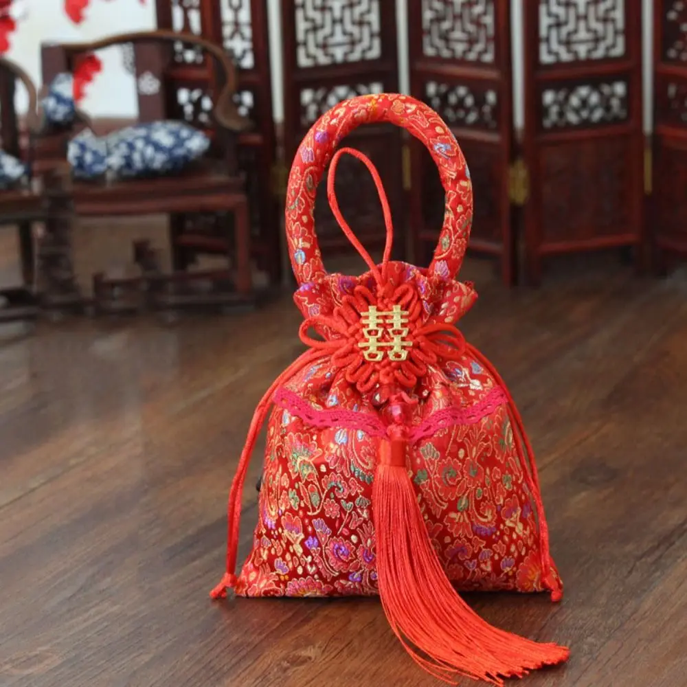 Chinese Style Flower Drawstring Bag Candy Storage Wedding Canvas Tassel Handbag Red Pocket Party Festive Sugar Bag New Year