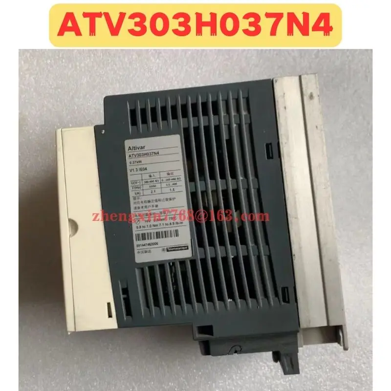 

Преобразователь частоты б/у ATV303H037N4 Нормальная функция протестирован нормально