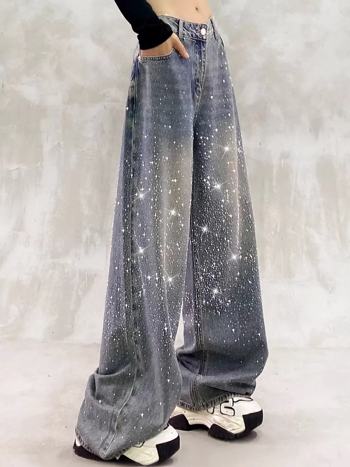 

Retro Glittering Star Embellied Casual Straight Leg Wide Leg Jeans Versatile High Waist Denim Pants for Spring Season