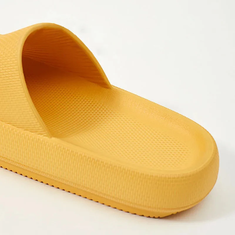 شباشب كلاود كوشن للنساء والرجال - شرائح منزلية صيفية فائقة النعومة، صنادل حمام بنعل سميك مضادة للانزلاق للاستخدام الداخلي/الخارجي