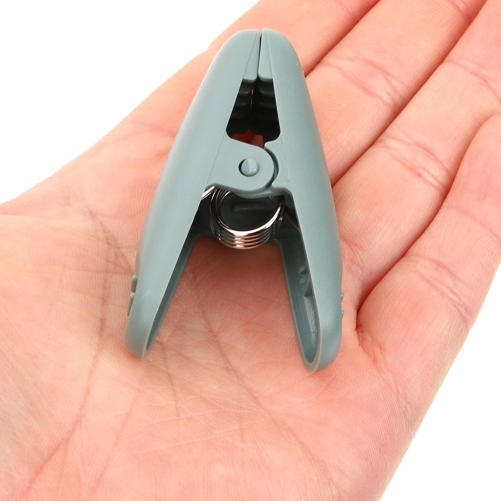 

15pcs Plastic Multipurpose Hanging Clothespins Laundry Clothes Clip For Hanging Drying Household Usebulk