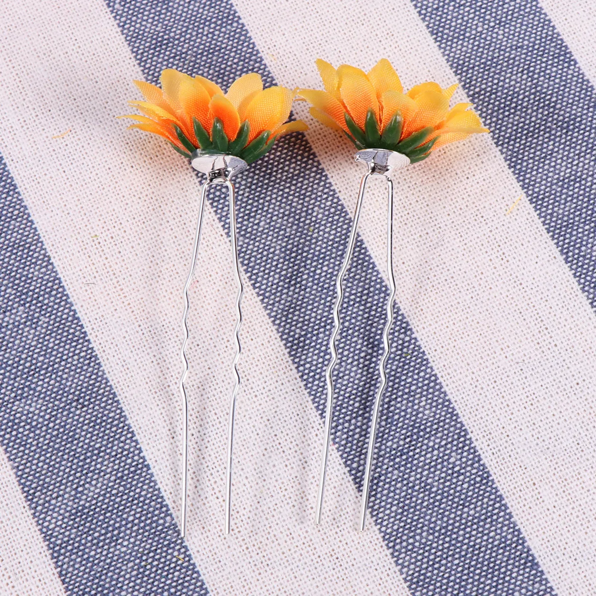 

8Pcs Daisy Sunflower Hair Clips Simulation Hair Barrettes Kids Children Yellow Photo Party Decorative Accessories