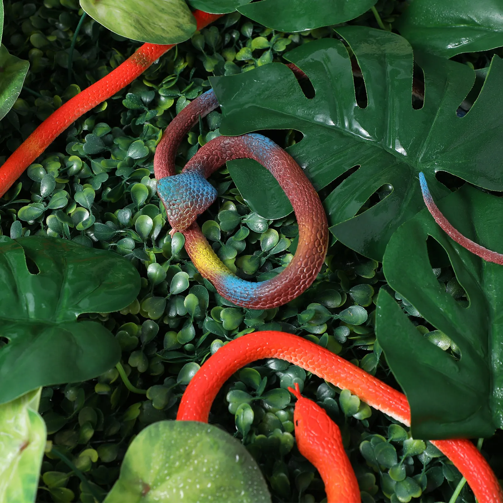 

6Pcs Play Rubber Snakes Realistic 75Cm Artificial Scary Creepy Halloween Party Decor Prank Simulation Rubber Snakes