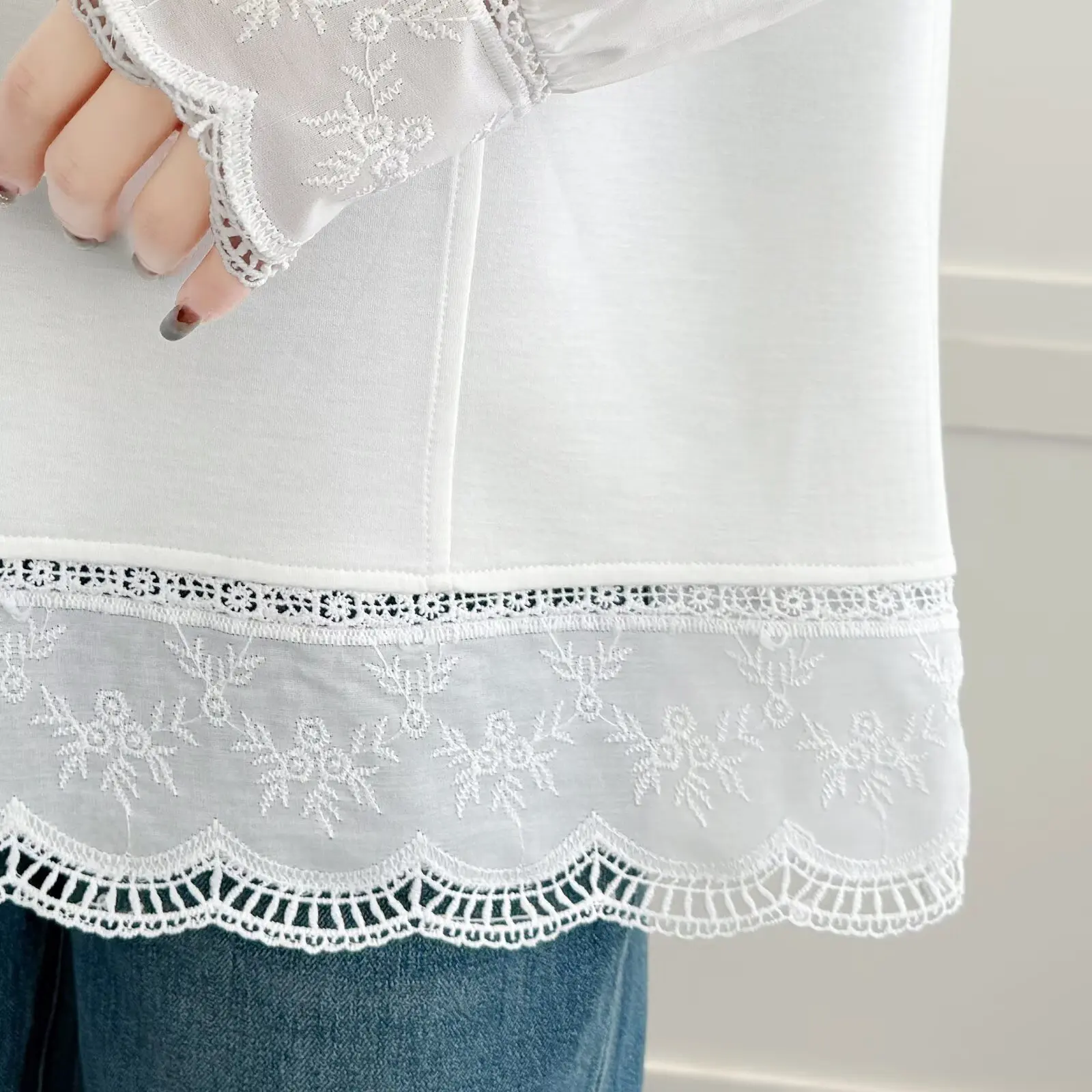 Mode Plus Size Dames T-shirt Herfst Nieuwe Stijl Elegante Kant Patchwork Lange Mouw Top 2182