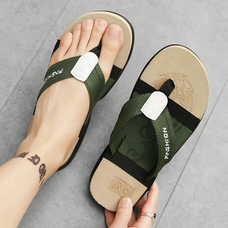 

Мужские шлепанцы, сланцы, Повседневная пляжная обувь для дома и улицы, для прогулок, сандалии, лето 2024