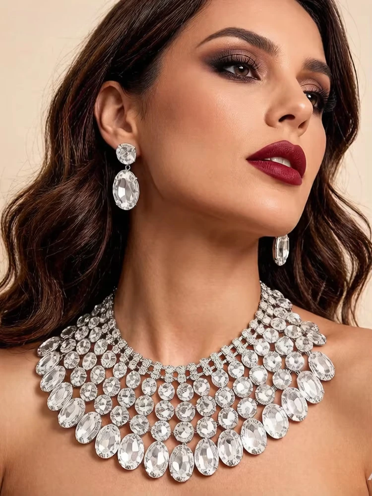 Ladies' Three-piece Suit, Luxurious and Exaggerated Necklace and Earrings Set, Suitable for Birthday Parties Bride's Wedding Box