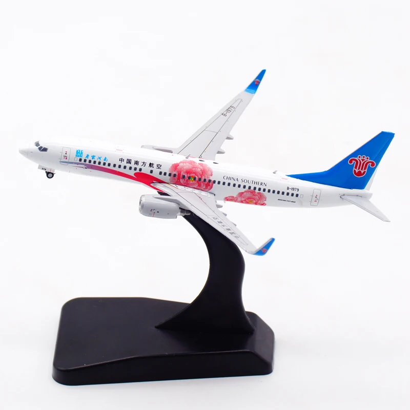 

Diecast 1:400 Scale China Southern Airlines B737-800 B-1979 Alloy Aircraft Model Collection Souvenir Display