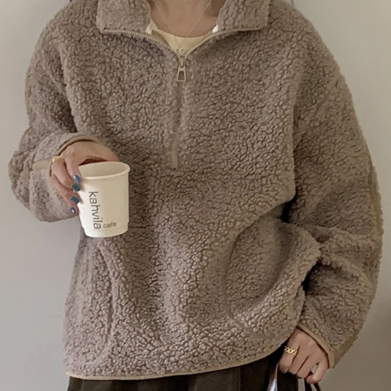 2025 Autumn and Winter Vintage Collar Sweatshirt Jacket for Women Long Sleeved with Thick Velvet and Loose Top