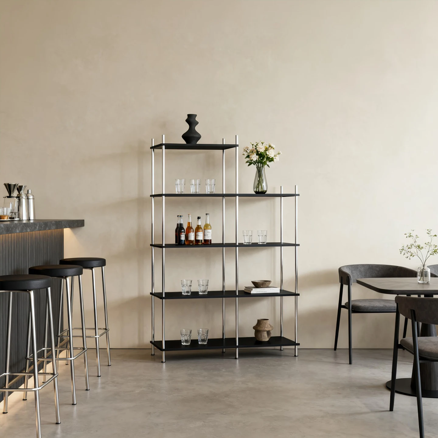 Simple household stainless steel floor-to-ceiling wine rack, bar wine, red wine storage display rack, foreign wine shelf rack