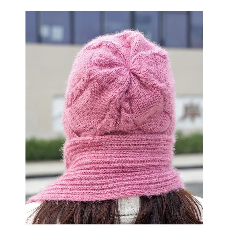 Fashion Lady Winter Knitted Warm Thickened Ear Protection Windproof Scarf Hat Ear Protection Hat Knitted Hats