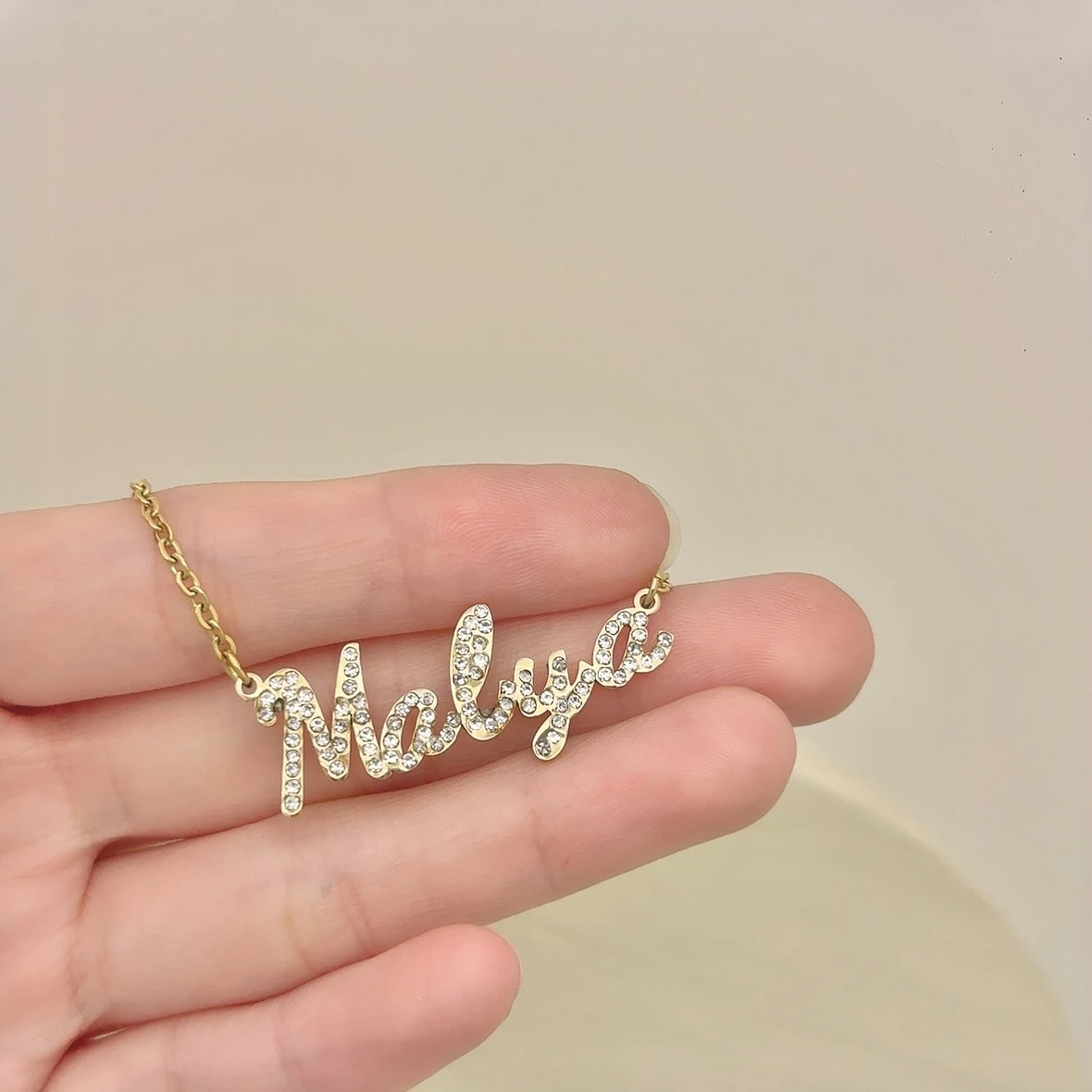 Personalized Name Necklace Stainless Steel Custom Iced Out CZ Crystal Nameplate Pendant 18K Gold Plated Cursive Script Jewelry G