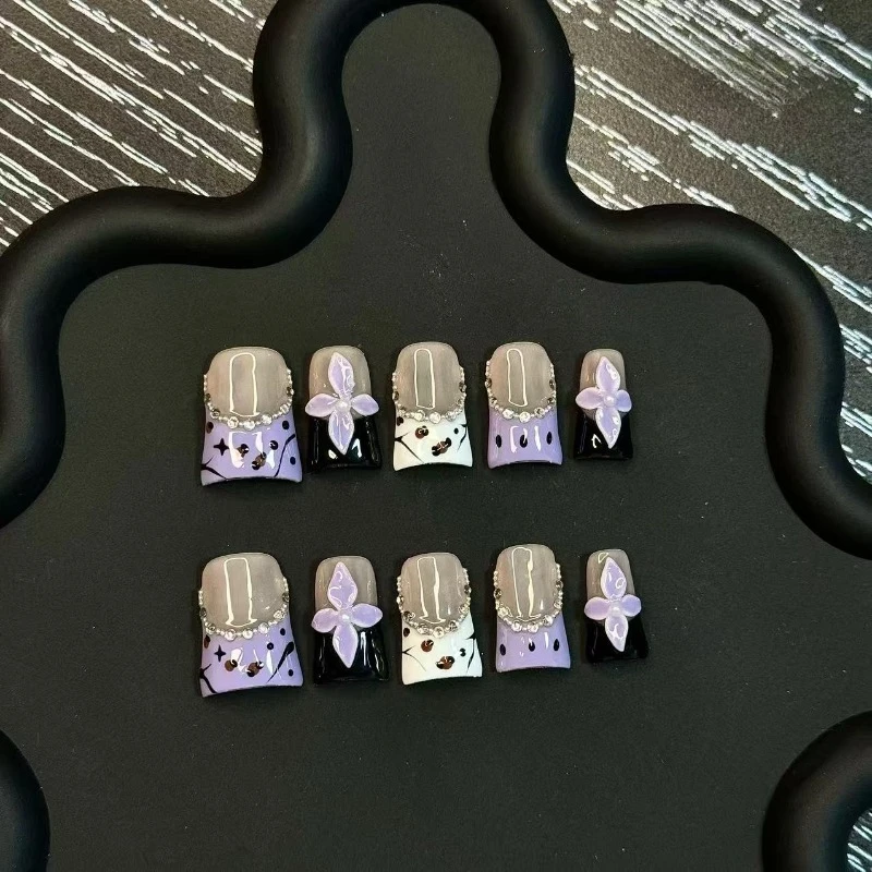 

10PCS Handmade 3D Carved Flower Nails Short Duckbill Press on Nails European Style False Nails Elegant Classic Design for Women