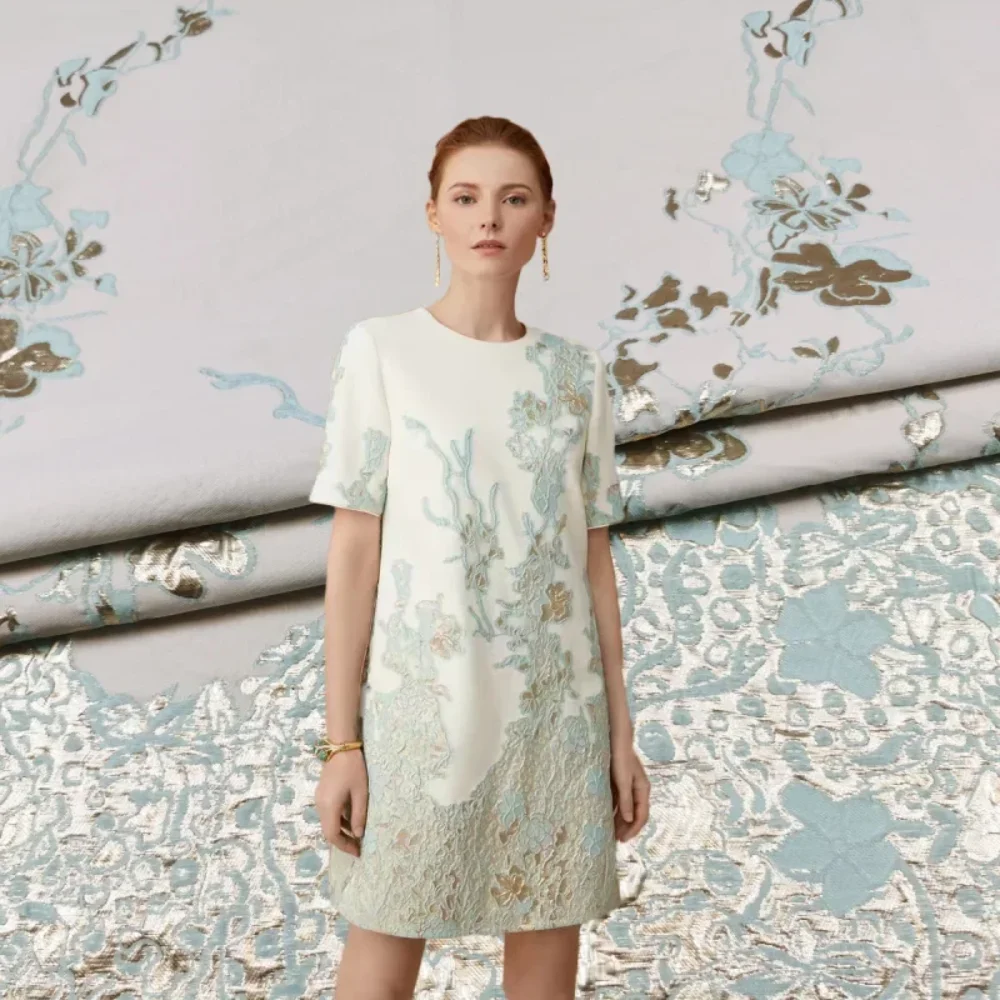 

Жаккардовая ткань с золотой линией, весна-осень, европейские и американские женские модные платья, ветровки, куртки, одежда, ткань для шитья своими руками