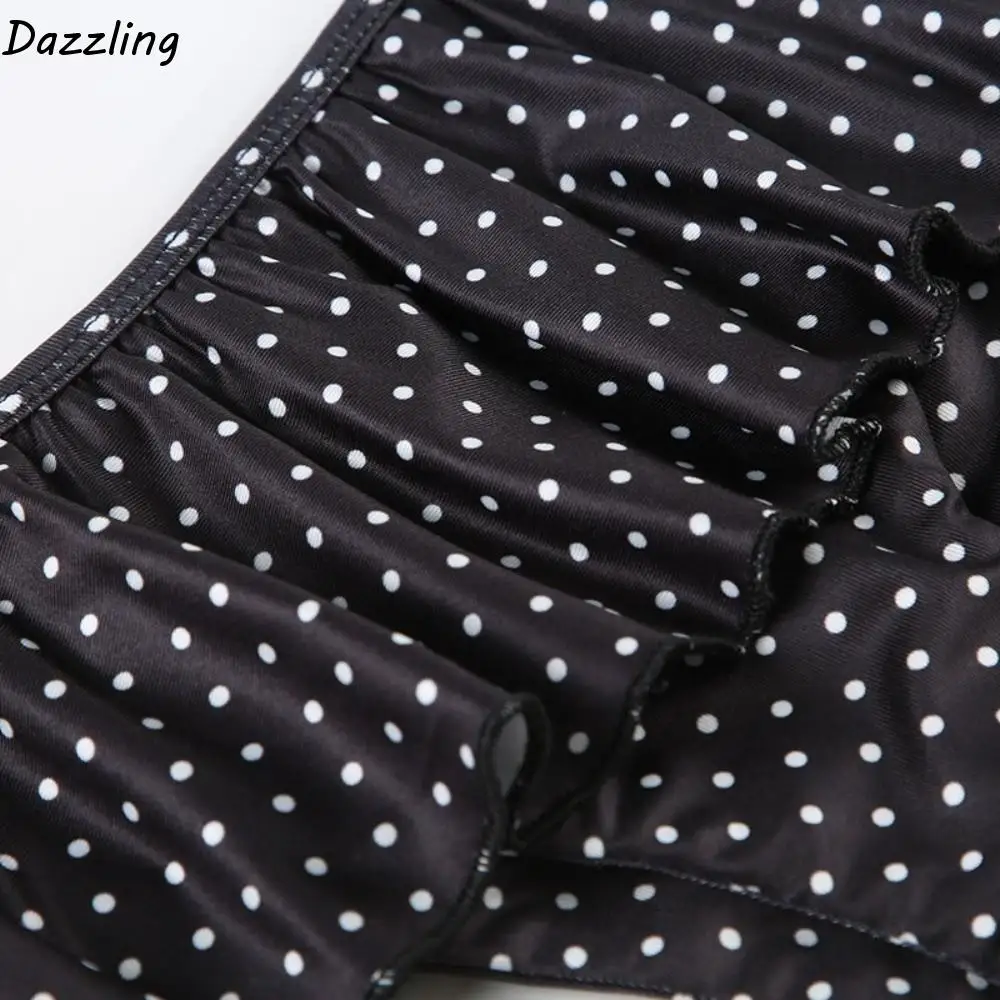 

Fashion Ruffled Bikini Suit Lace Up Deep-V Swimwear Set Halter Neck Slim Fit Polka Dot Swimsuit Swimming Pool