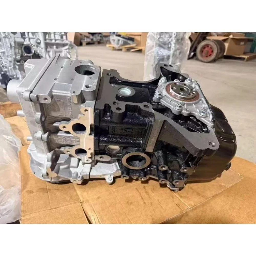 engine  The cylinder block, cylinder head, and refurbished parts are all brand new