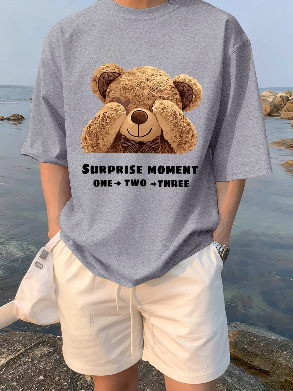 

Футболки с принтом «Сюрприз момент» из мультфильма медведя, женские хлопковые летние удобные мягкие топы с круглым вырезом с короткими рукавами, повседневная одежда