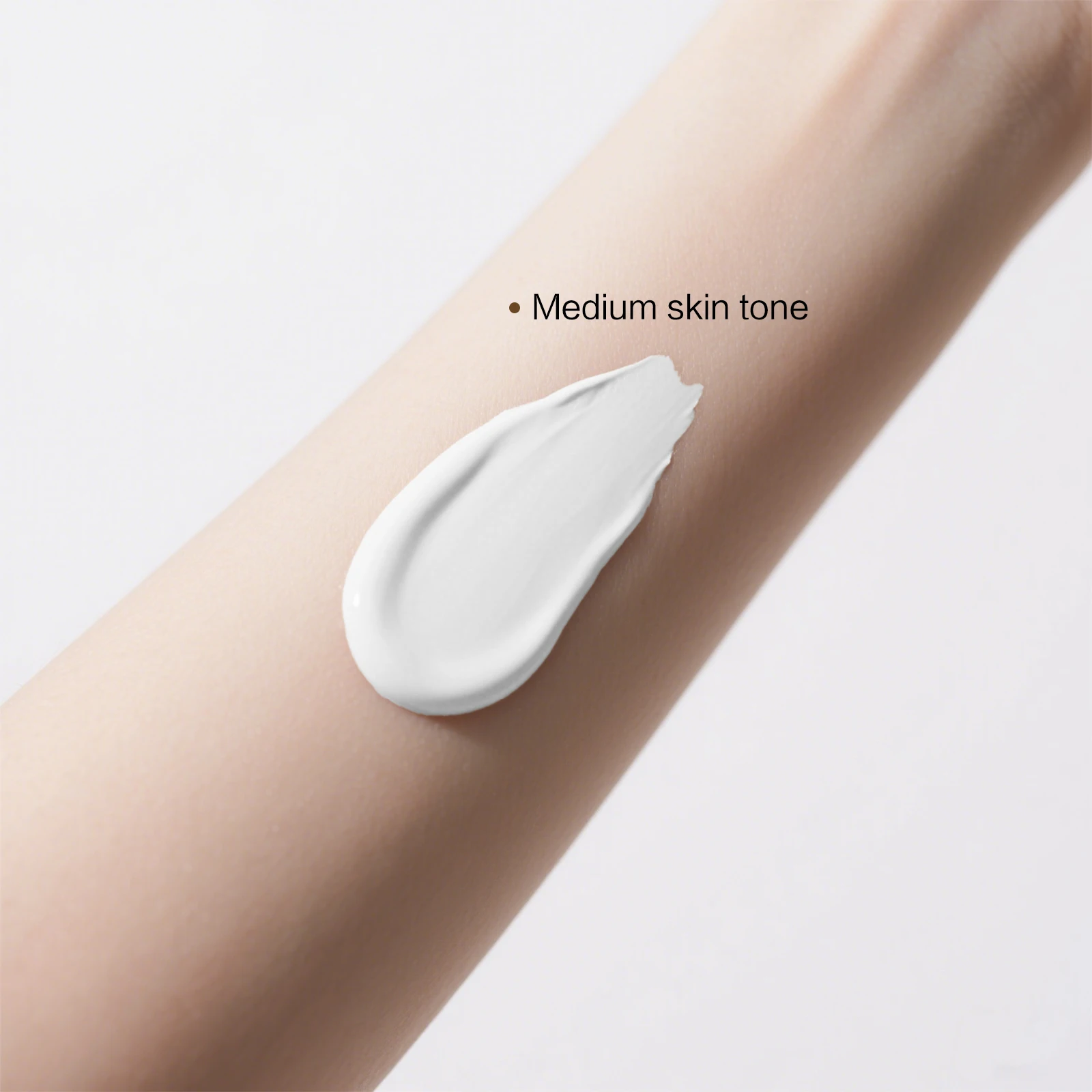 30 ml Changing Foundation SPF 15 – leichtes, feuchtigkeitsspendendes flüssiges Make-up, deckt Hautunreinheiten und Rötungen für eine mittelgroße Haut ab