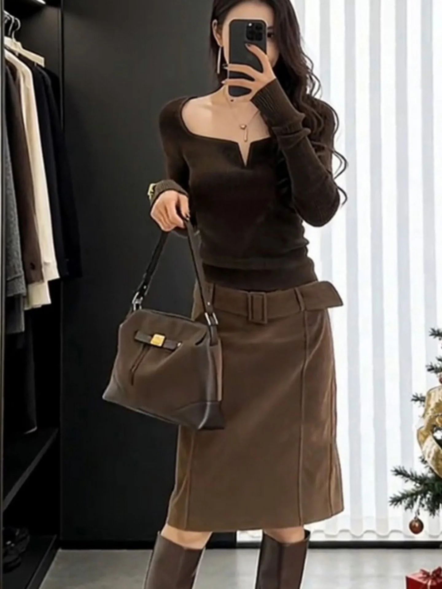 

Ele Spring Women's Outfit oulder Bared U-ne Top And High-waisted Skirt Slimming Faionable Two-piece Set