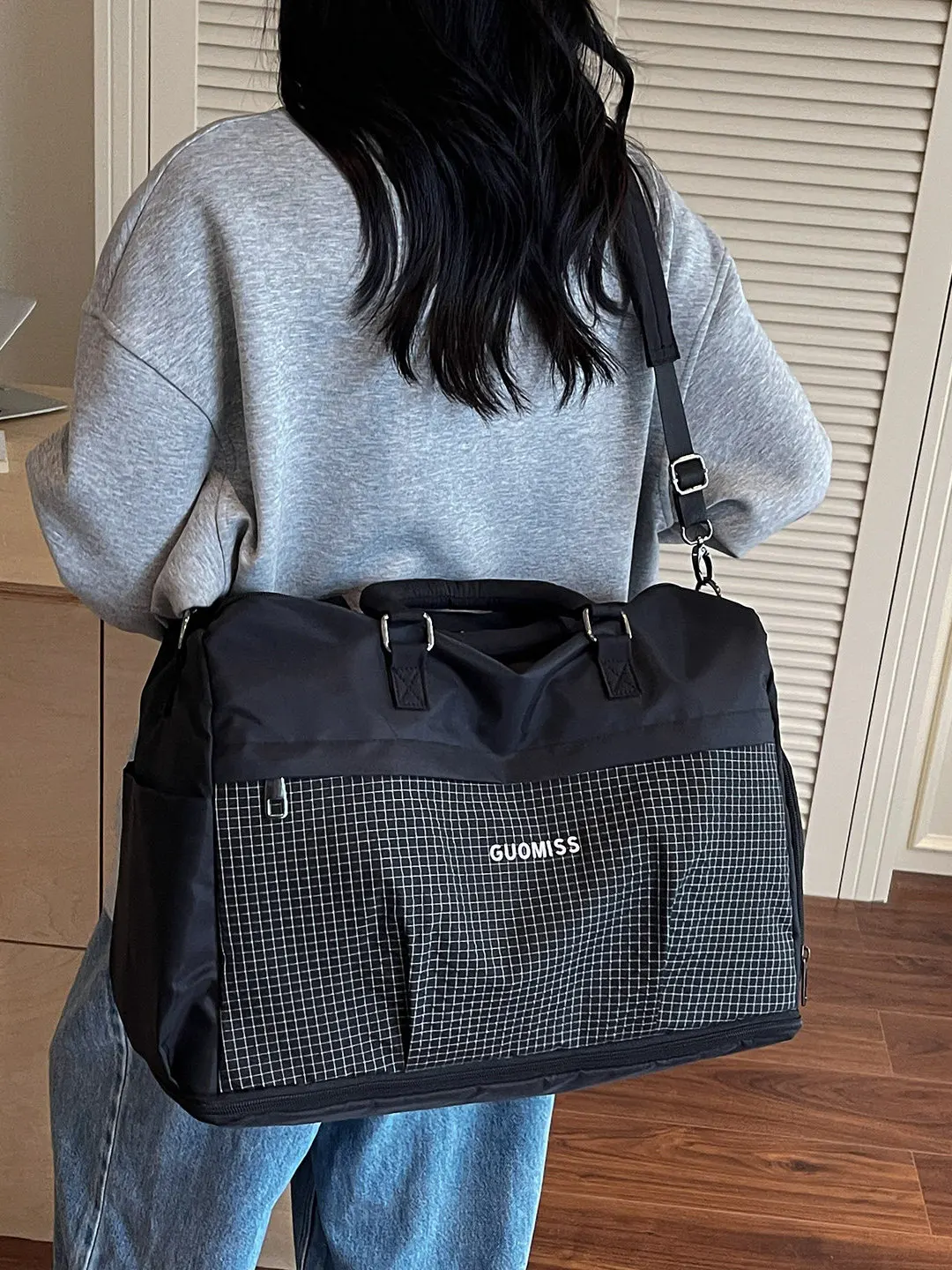 borsa-sportiva-grande-capacita-per-fitness-borsa-da-viaggio-leggera-per-donne-ideale-per-brevi-viaggi-d'affari