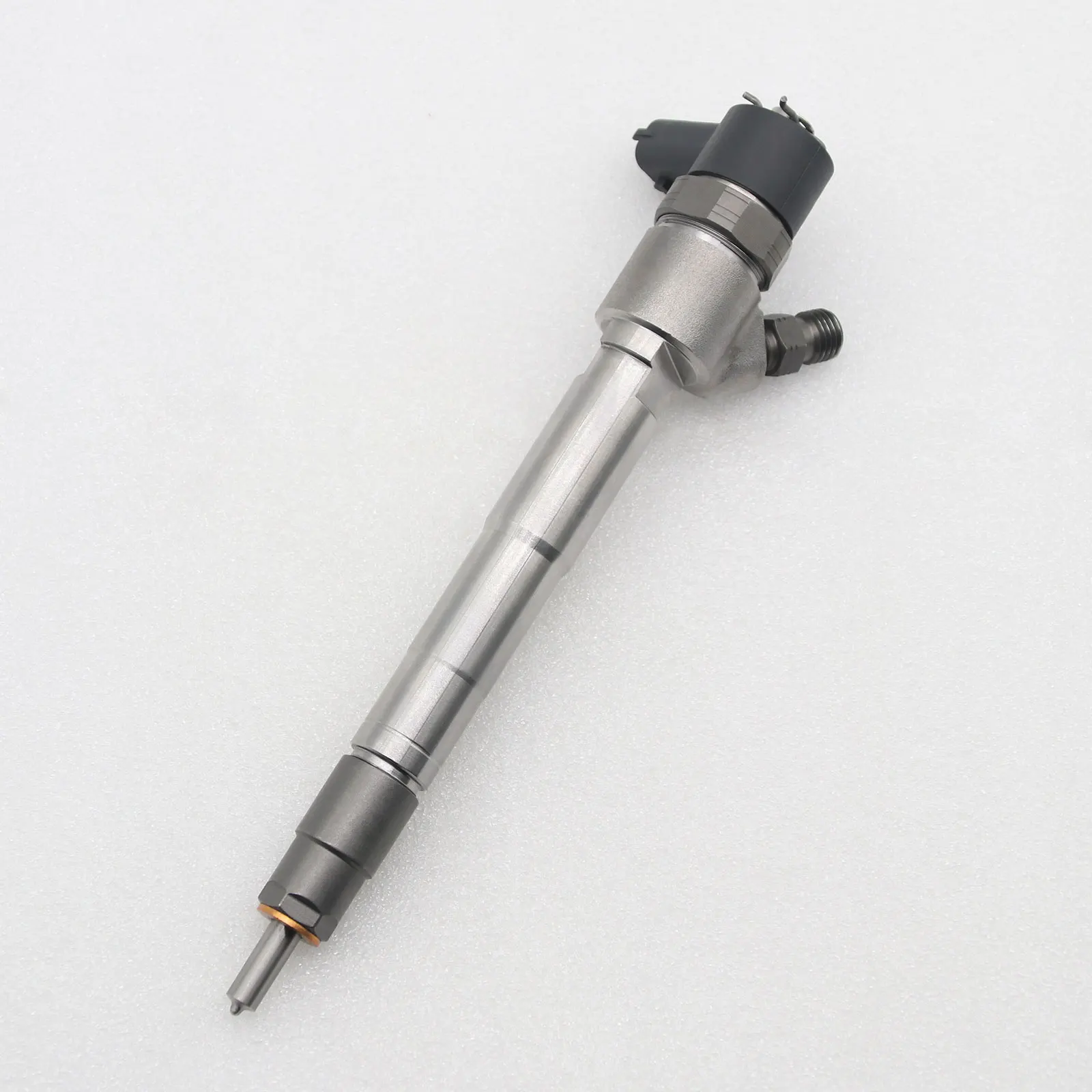 0445110376 Common Rail Fuel Injector 0 445 110 376 for Cummins ISF2.8 5258744Ford F-Series/Gaz Gazelle Sobol 2.8 TD