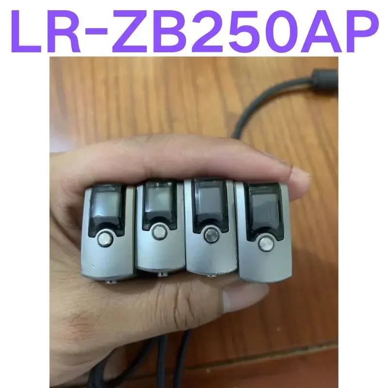 Second-hand test OK Laser sensor ,LR-ZB250AP