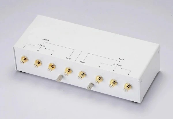 RCA-specific, signal switcher 3-in or 3-out switching