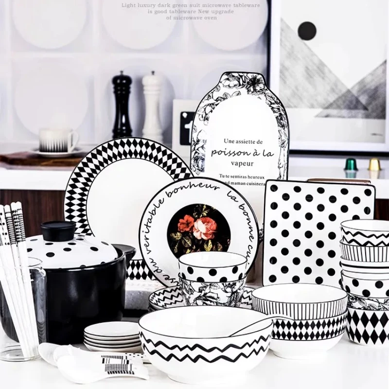 Nordic Aesthetic Dinnerware Sets Design Friendly Elegant Christmas Dinner Set Ceramic Luxury Italian Vajilla Ceramica Dinnerware