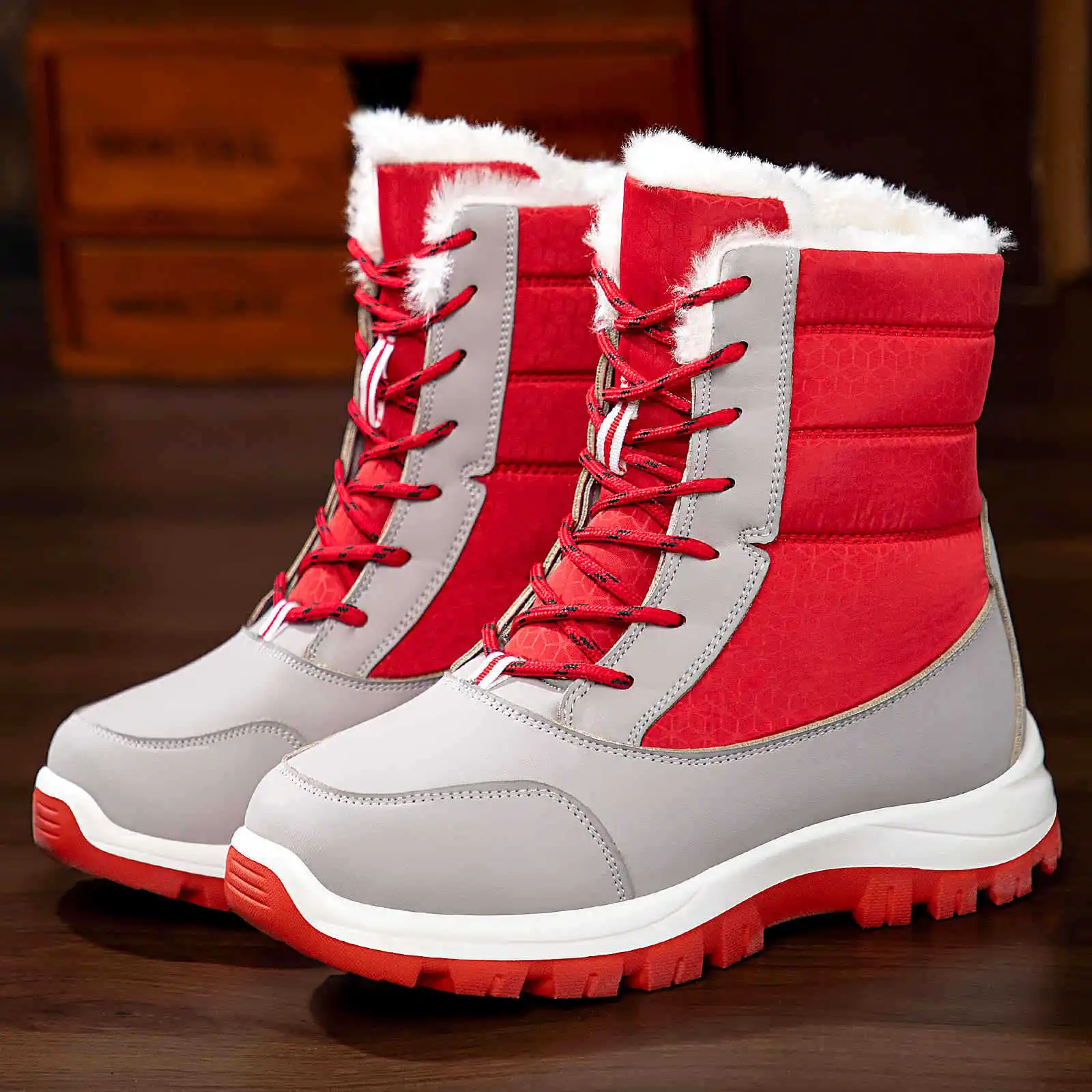

Women's cotton boots, winter fleece and thickened high-top cotton boots, waterproof and anti-slip lace-up snow boots